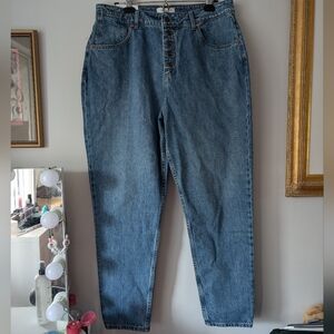 Decade Studio Pamela Jeans size 36 NWT